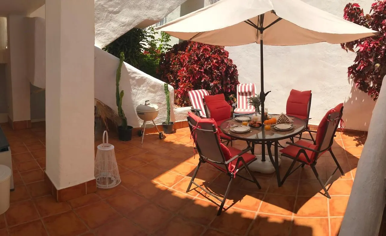 Benalgolf Lovely Apartment In Benalmadena With Sea Views, Excellent Wifi Connection, Private Backyard With Bbq